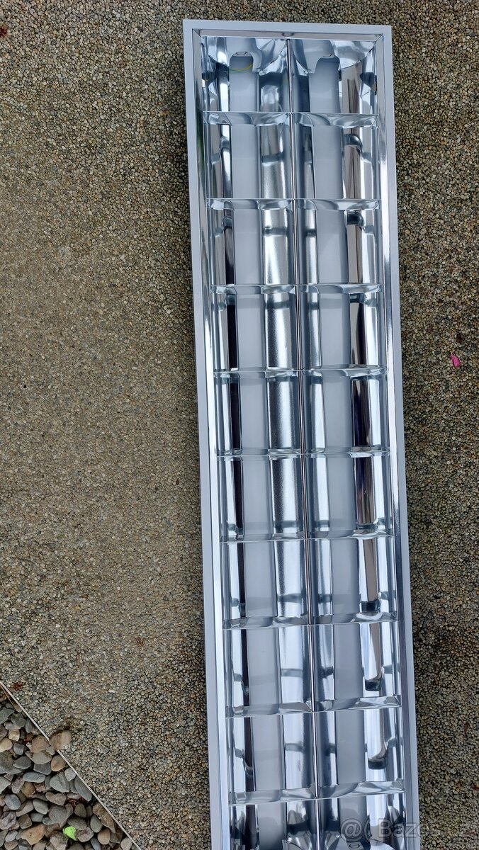 Zářivkové svítidlo 120cm