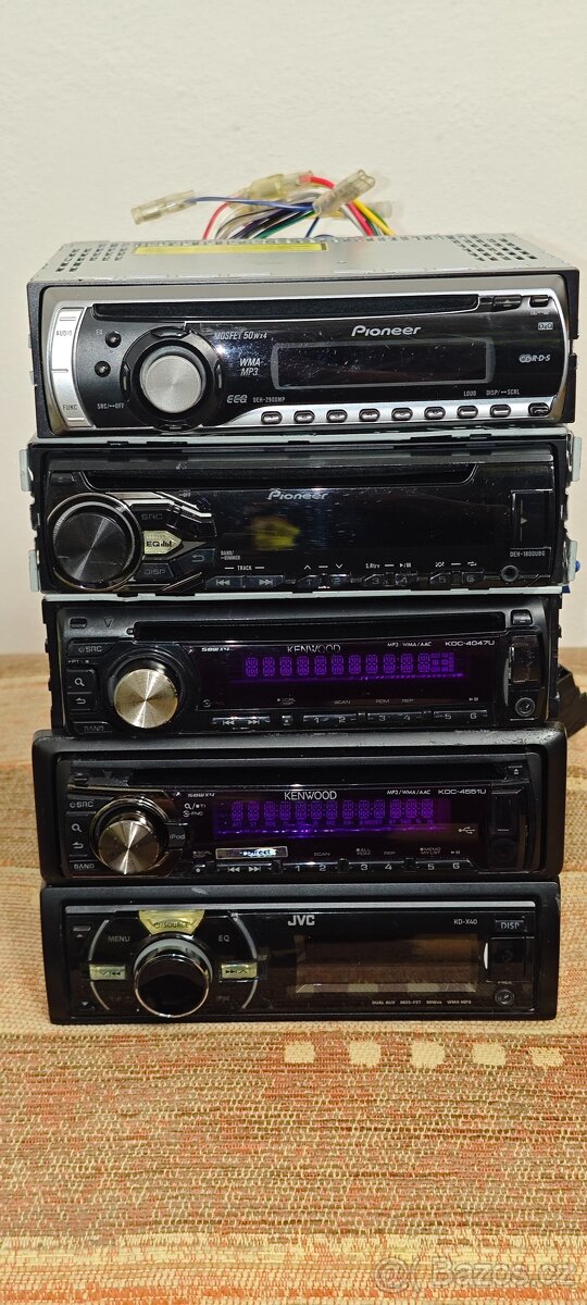 Autorádia Pioneer/ Kenwood/ JVC