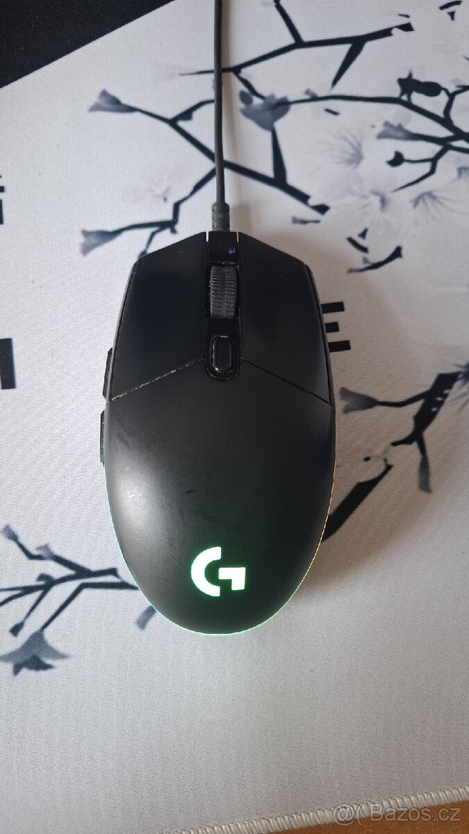 Logitech g102