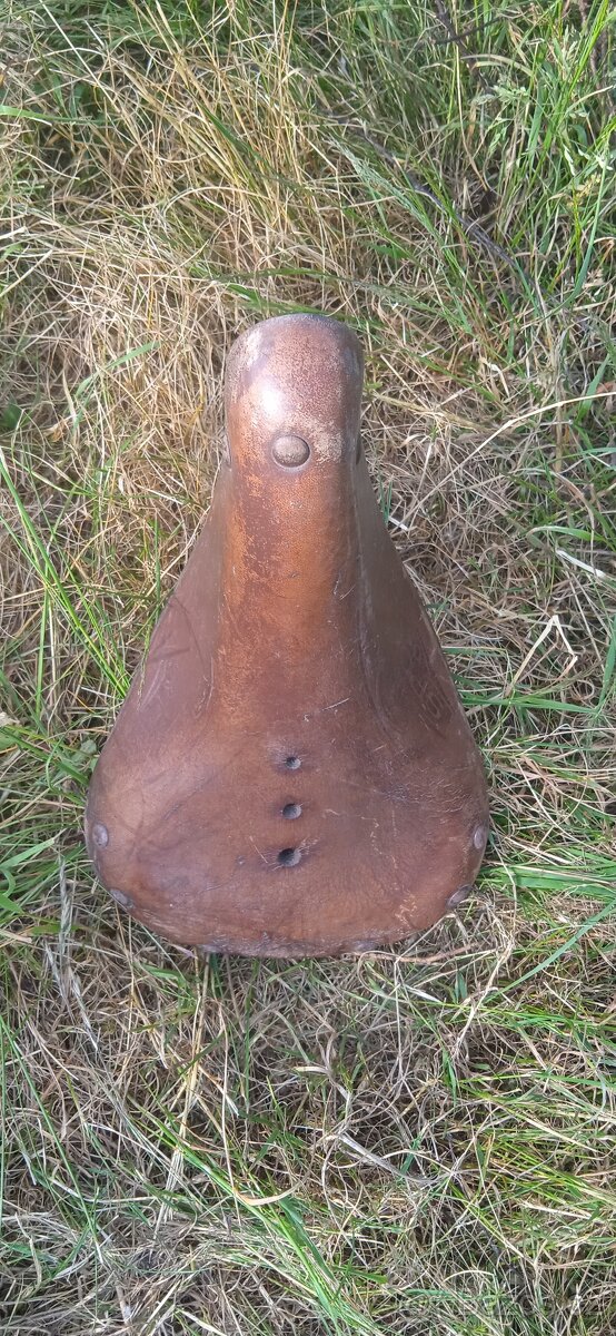 Cyklistické kožené sedlo „Sport“