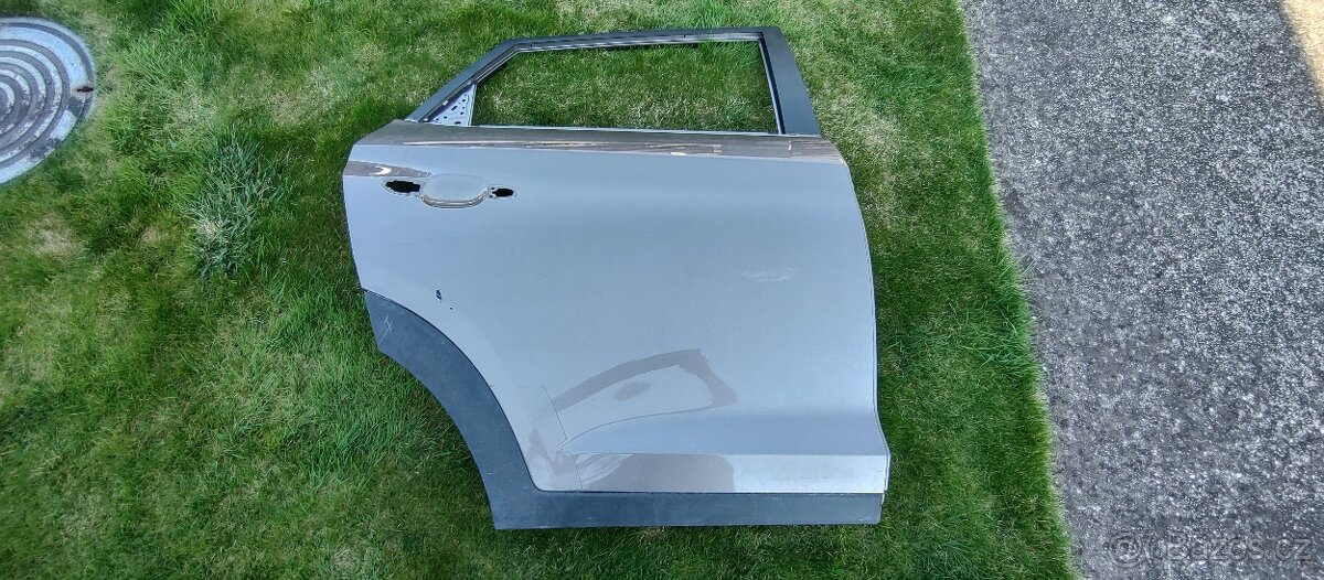 Hyundai Tucson 3 III 2015 - 2021 Prave zadni dvere