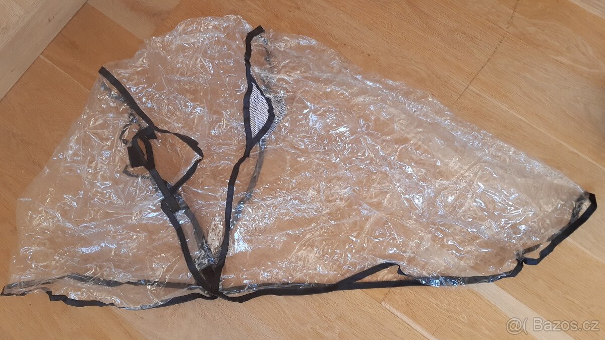 Pláštěnka na kočárek