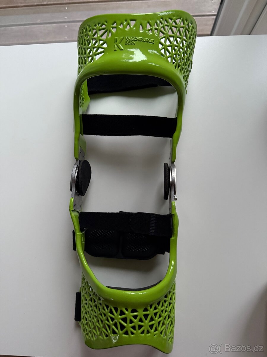 Ortéza na levé koleno vel. L, PC 21 500,-