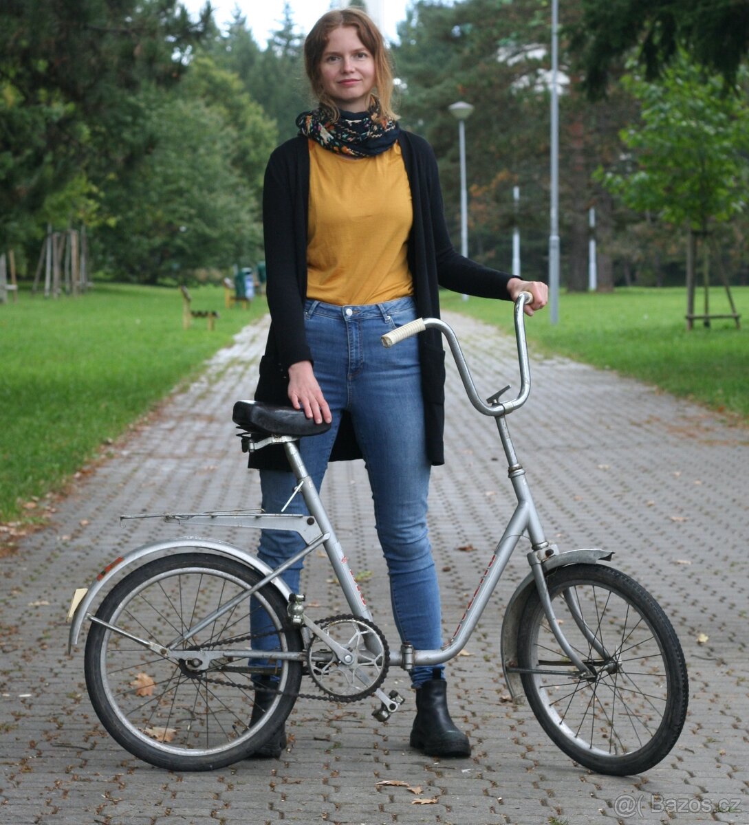 Vzácná ESKA skládačka "Cupák" E622