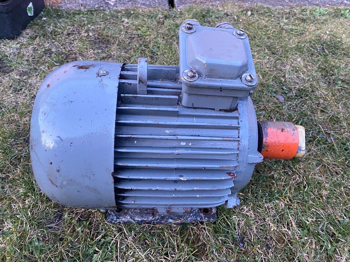 Motor, 380V/220V, 2,2 kW, 1420 otáček