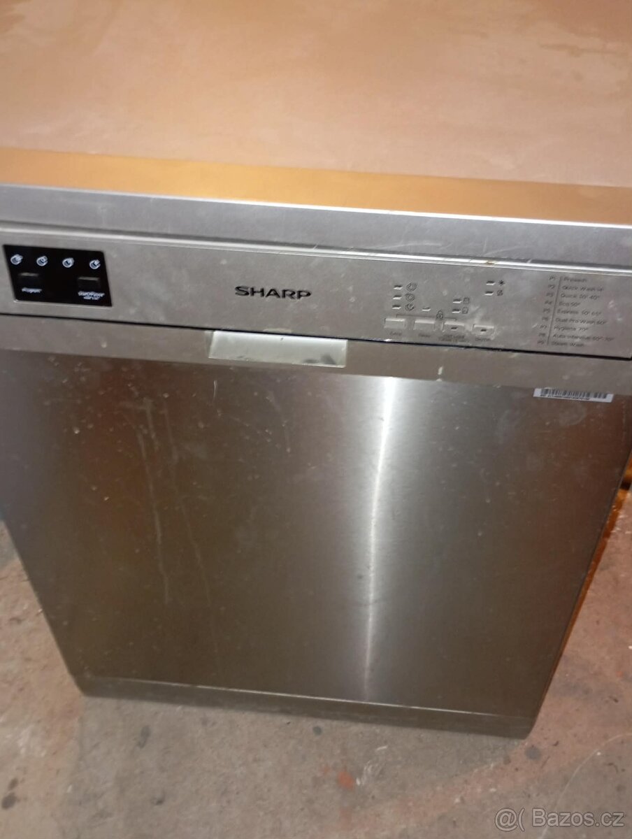 Prodám myčku Sharp