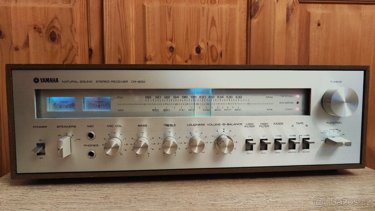 stereo receiver Yamaha CR 600
