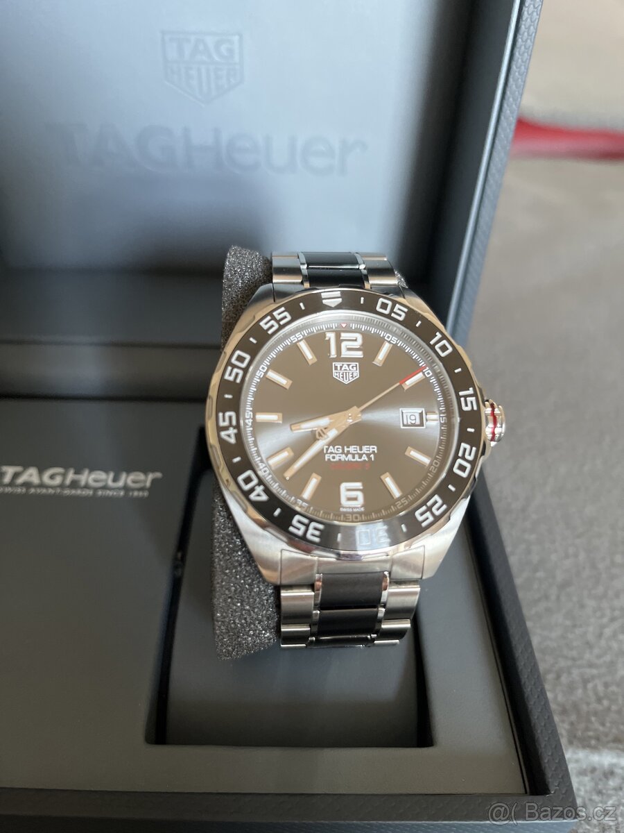 Hodinky TAG HEUER
