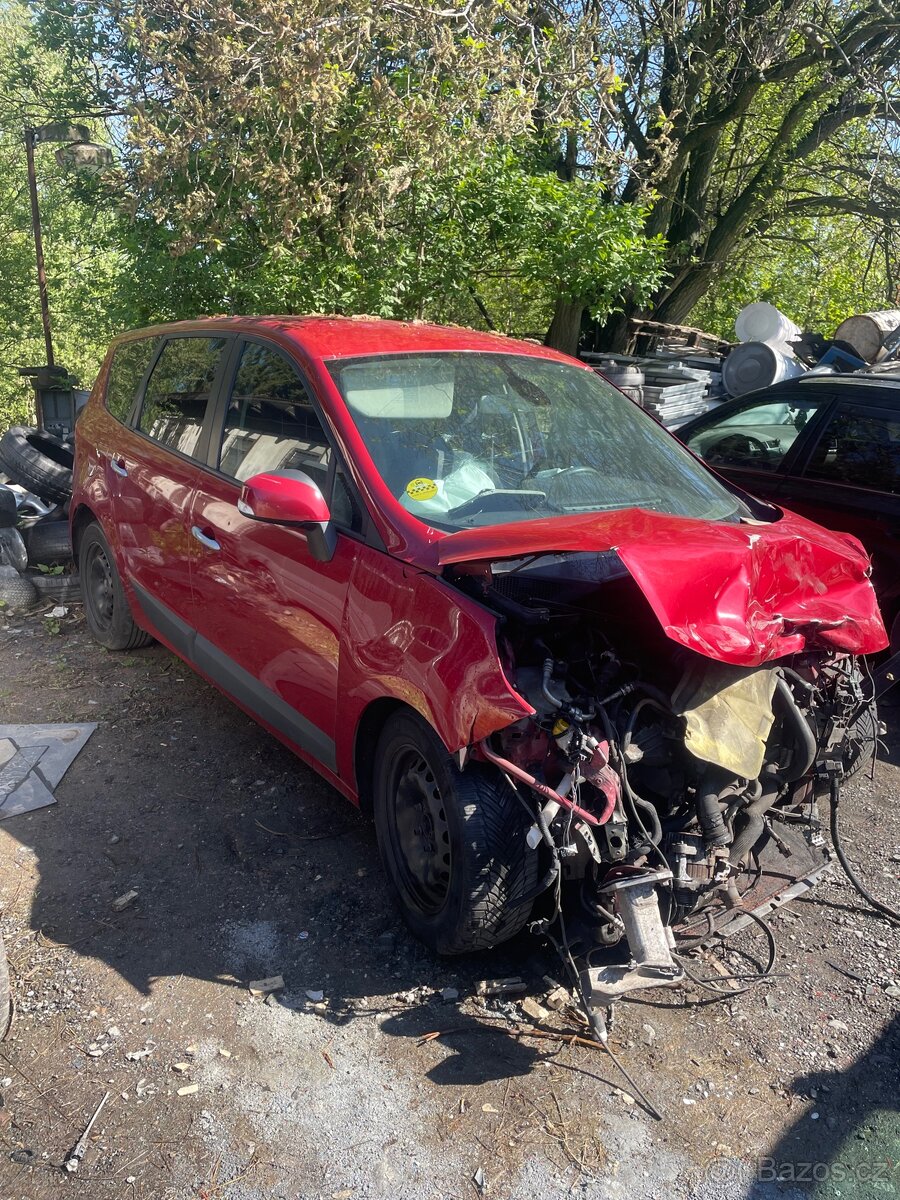 Renault scenic 1.5dci 7mist 2009rok
