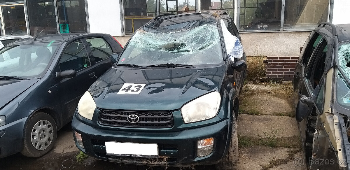 Toyota Rav4 II 2,0 4wd - použité náhradní díly