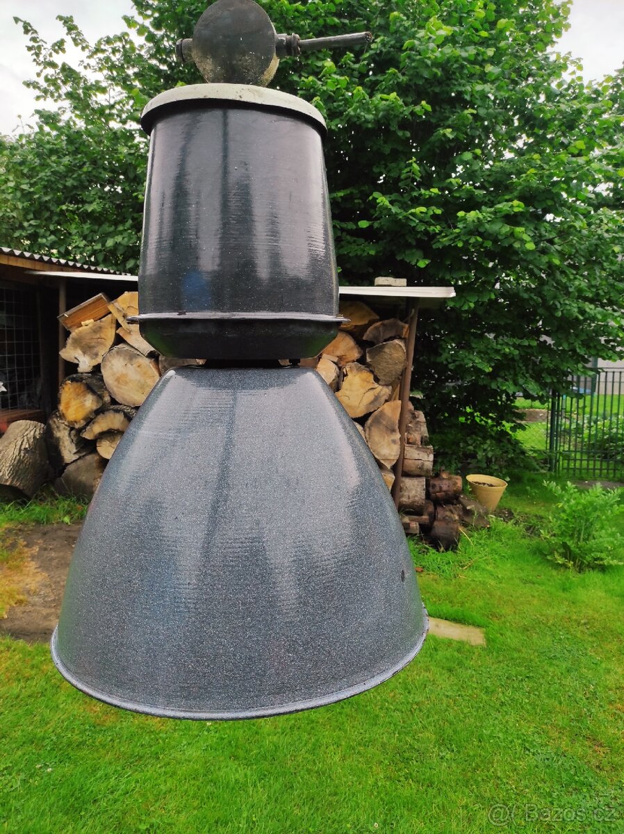 Industriální lampa top cena