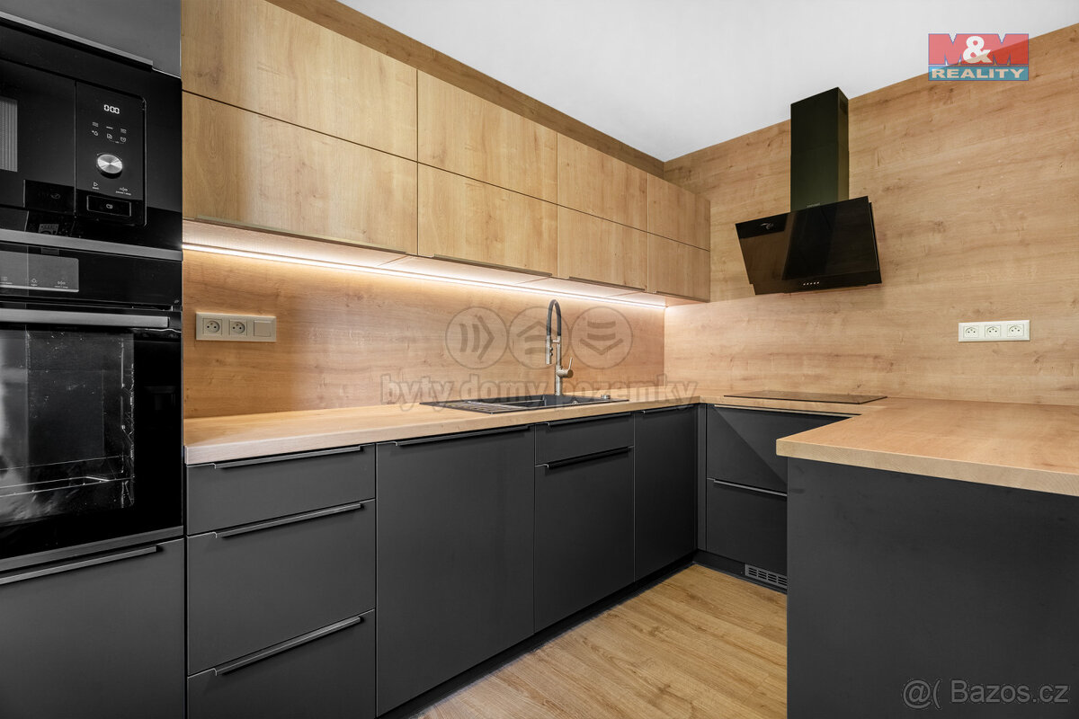 Prodej bytu 2+1, 59 m², Jablonec nad Nisou, ul. Budovatelů