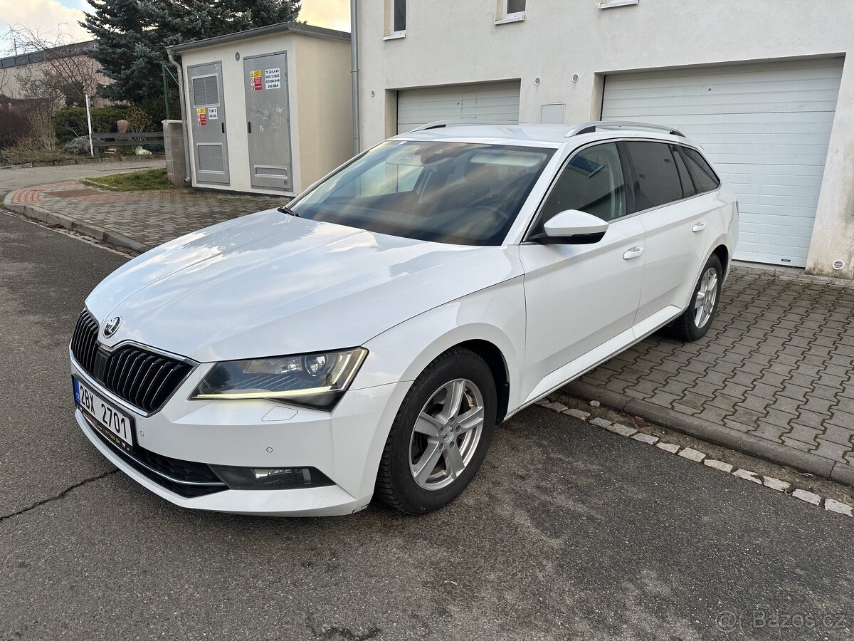 Skoda superb 2.0tdi 110kw,dsg,webasto,xenony,navi