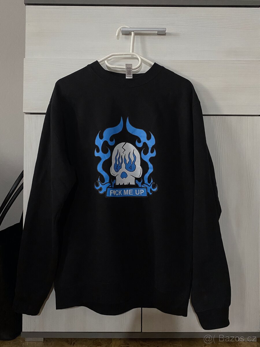 44Phantom merch mikina