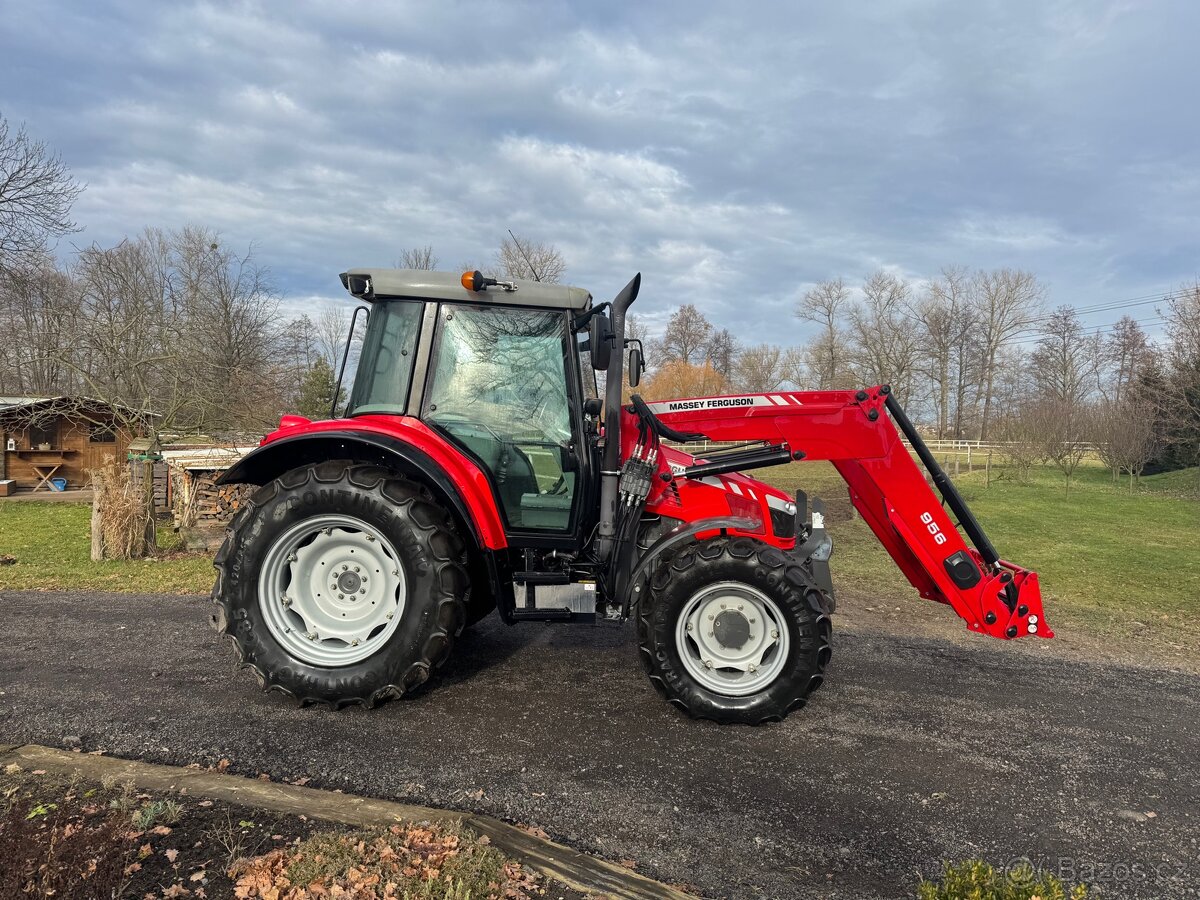 Massey Ferguson 5450 Dyna 4