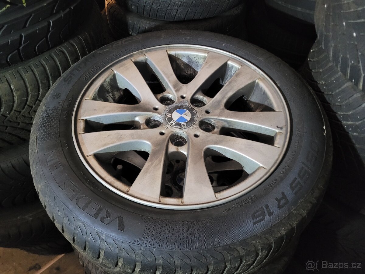 Zimní pneumatiky s hliníkovými koly na BMW 3