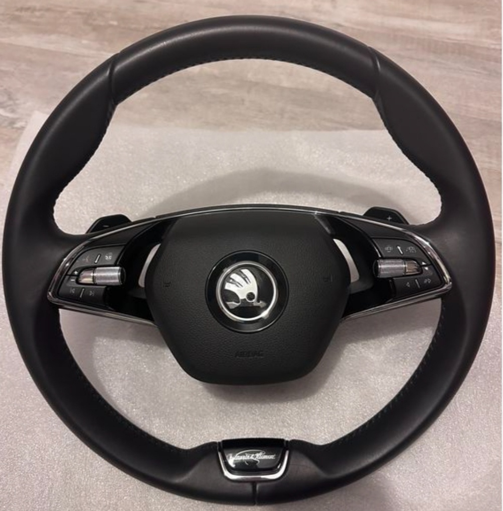 Volant Škoda Octavia 4 Laurin Klement nový originální