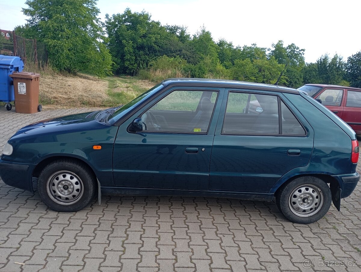 ŠKODA FELICIA EFF613F, LXI