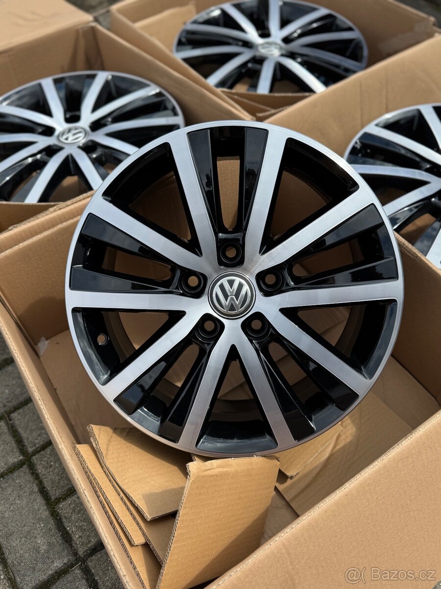 ORIGINÁL Alu Volkswagen Cascavelle R17, 5x120 - TOP STAV