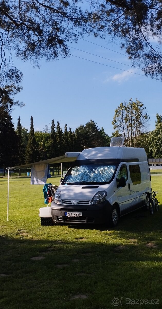 Obytná dodávka Nissan Primastar 2,5 dci