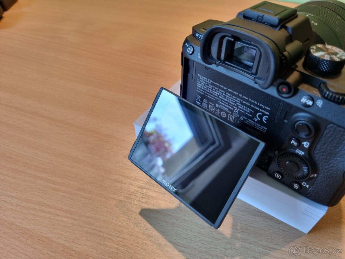 Sony Alpha 7III s objektivem Zeiss 24-70 OSS