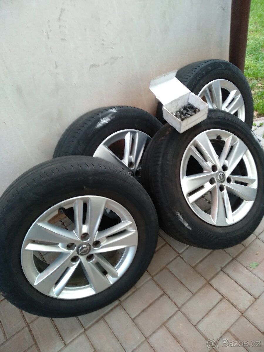 Kola orig. OPEL GRANDLAND X, 215/65/17, letní gumyletní gumy