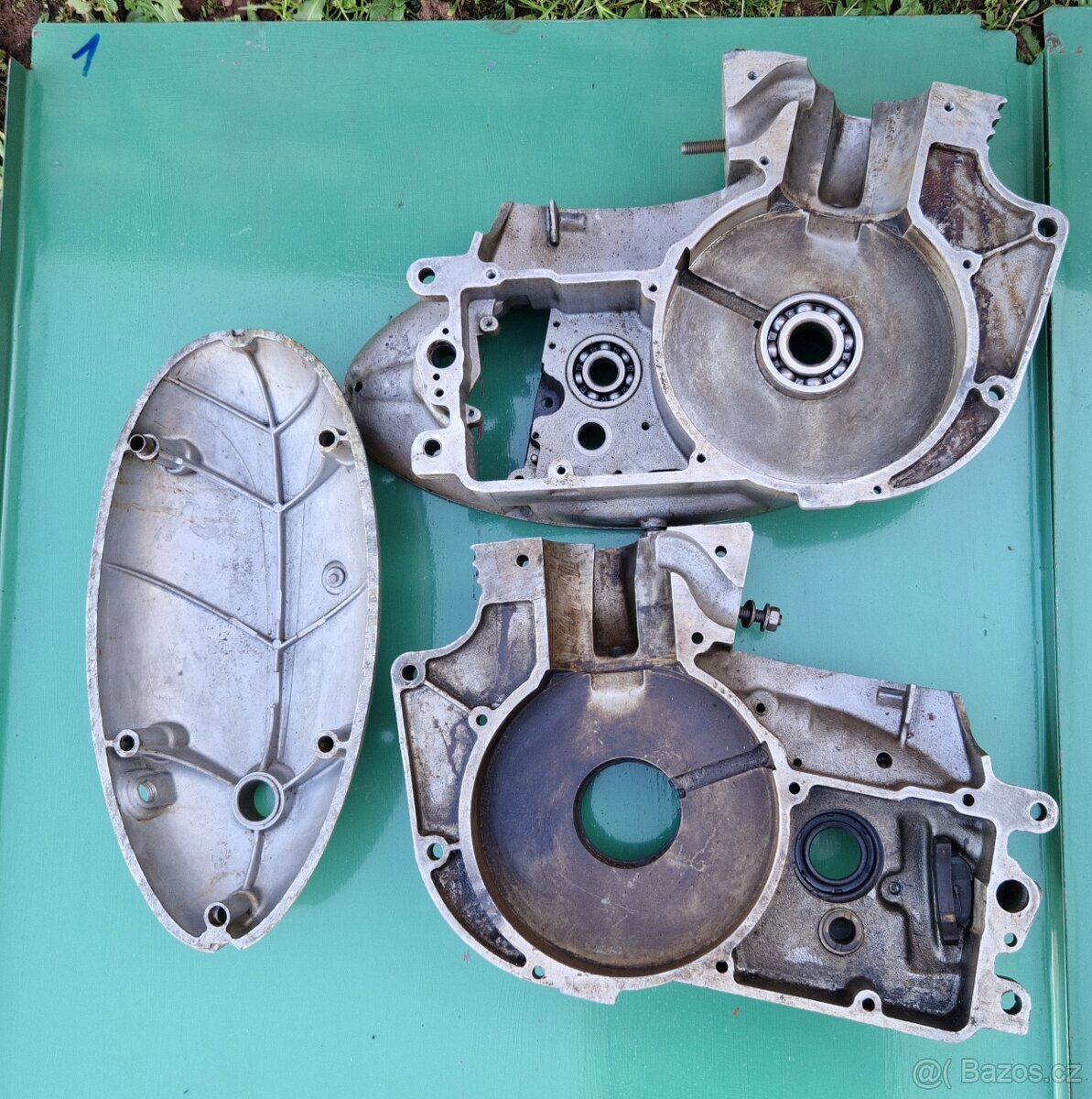 Kartery (bloky motoru) na Jawa 250/353
