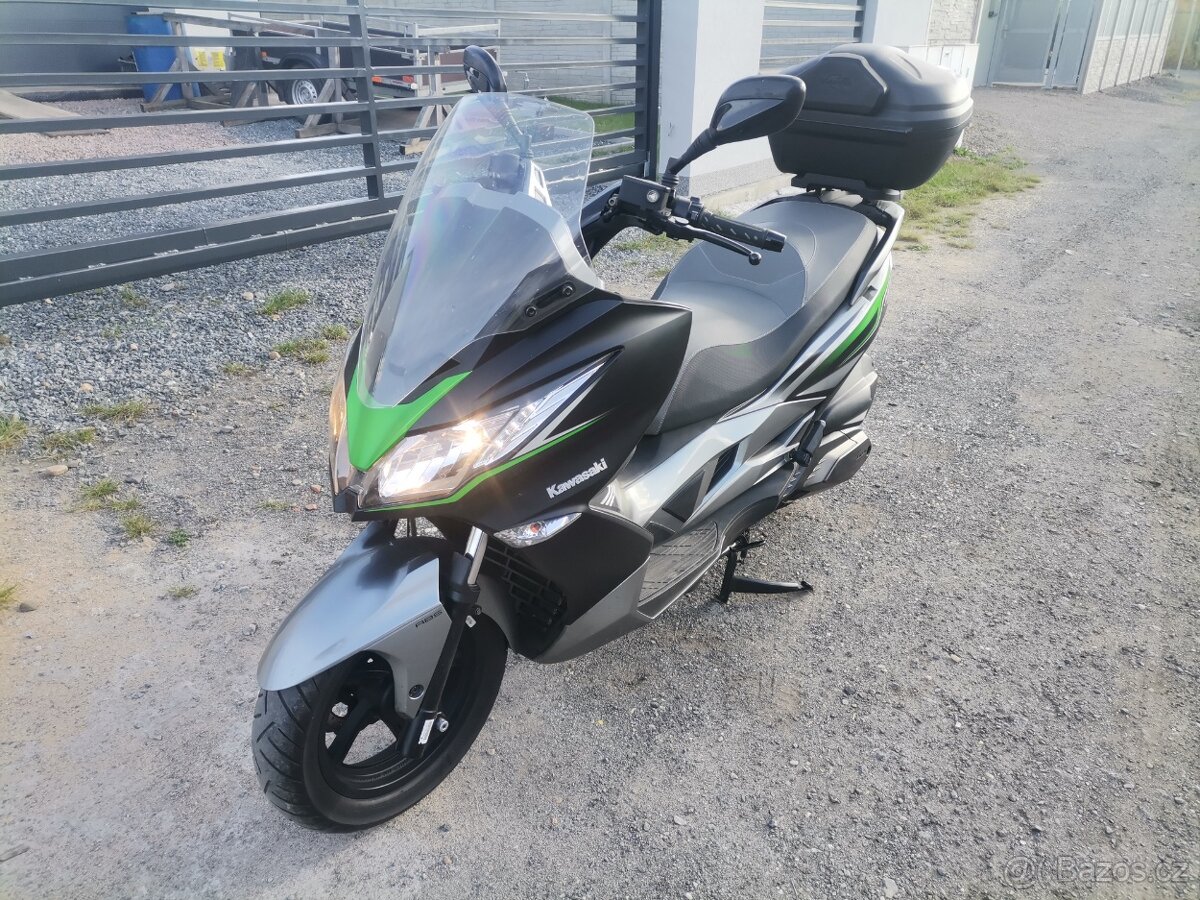 Kawasaki J300