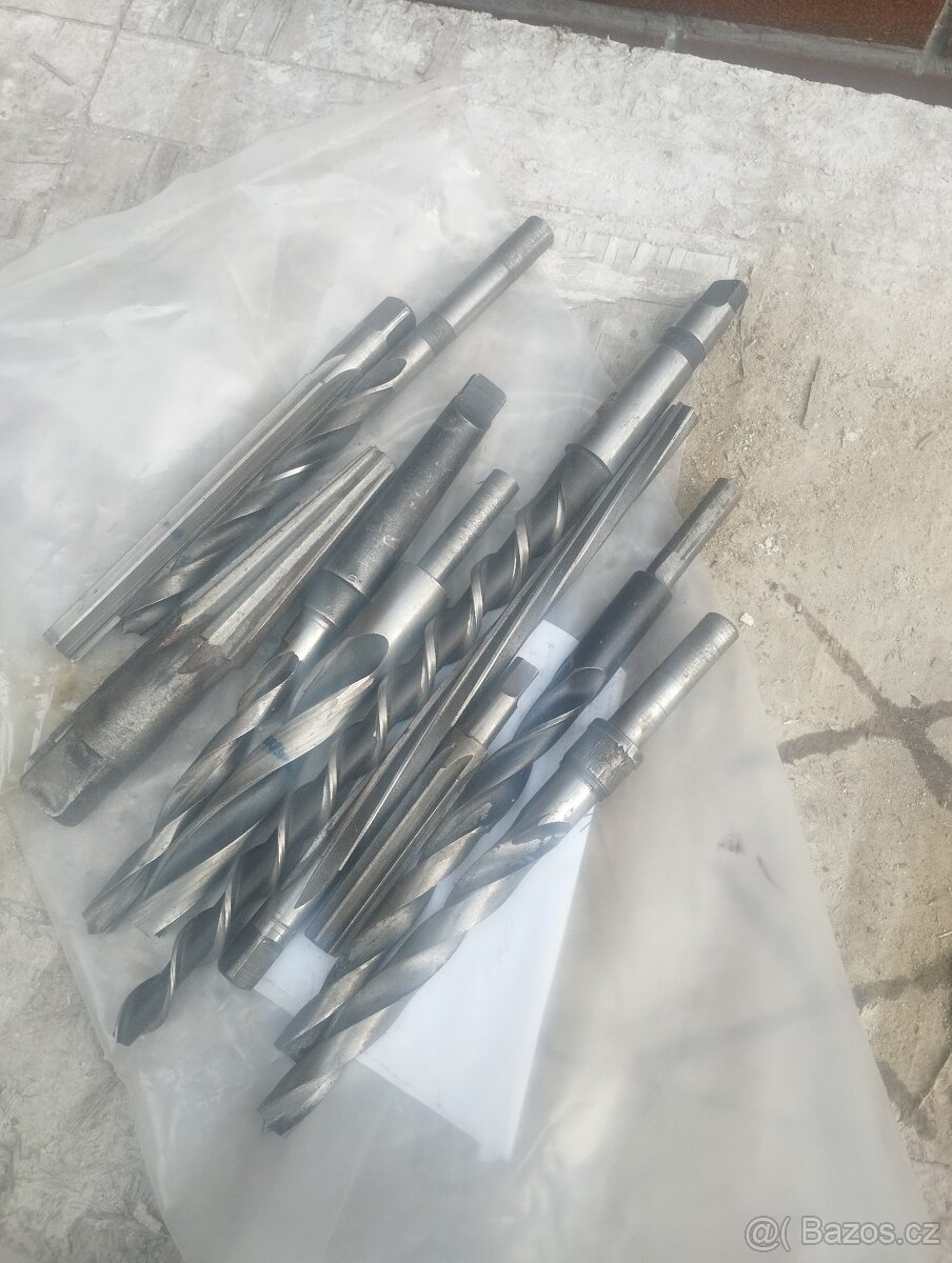 Kuželové vrtáky a výstružníky