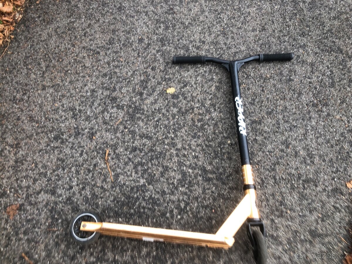 Freestyle koloběžka