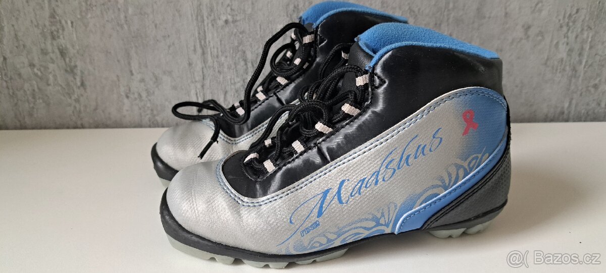 Boty na běžky Madhus, vel. 35