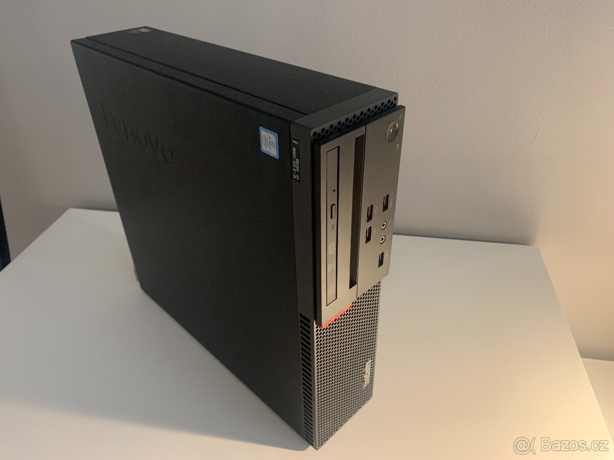 Lenovo ThinkCentre M900 SFF