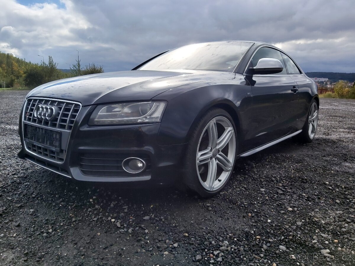 Prodám Audi S5, A5 4,2fsi, 260kw, manuální převodovka