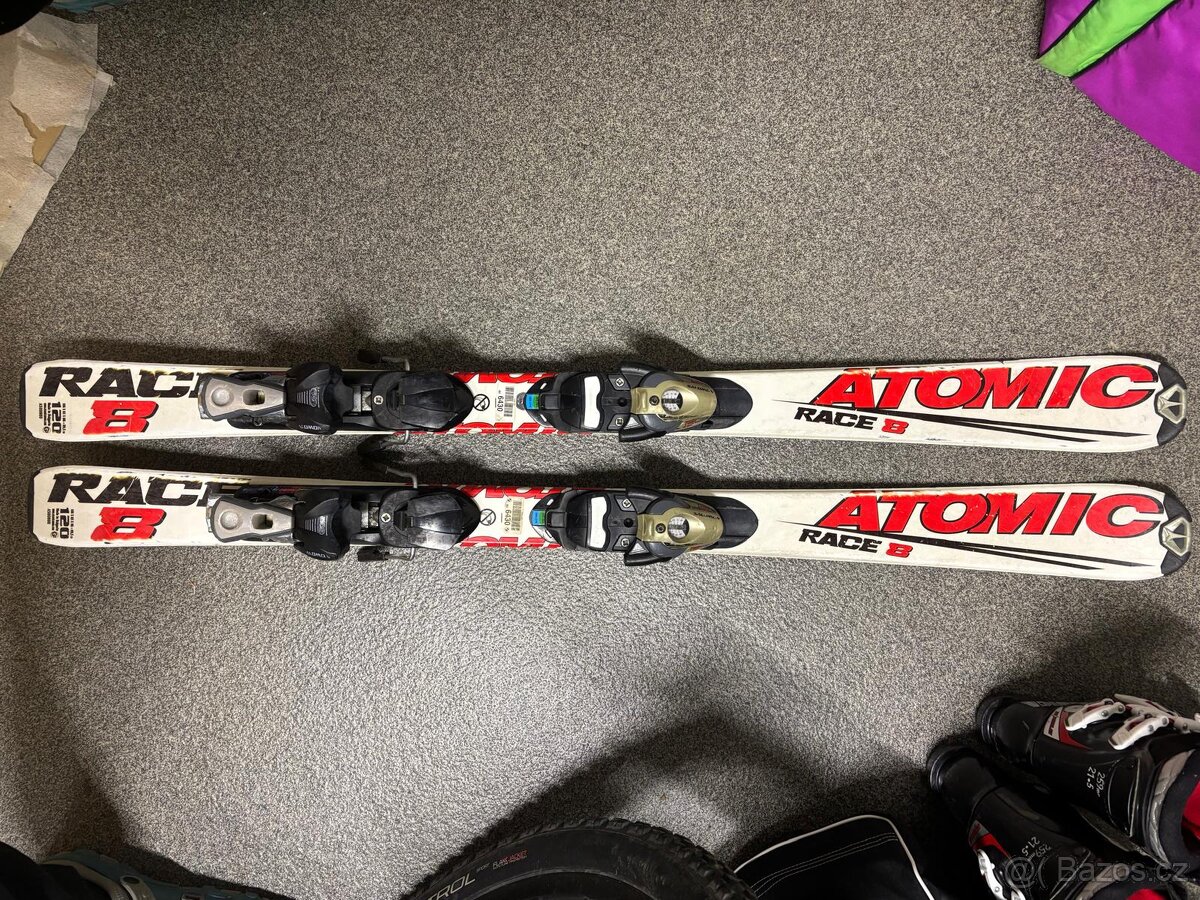 Lyže 120 + hůlky 95 + lyžáky 21,5