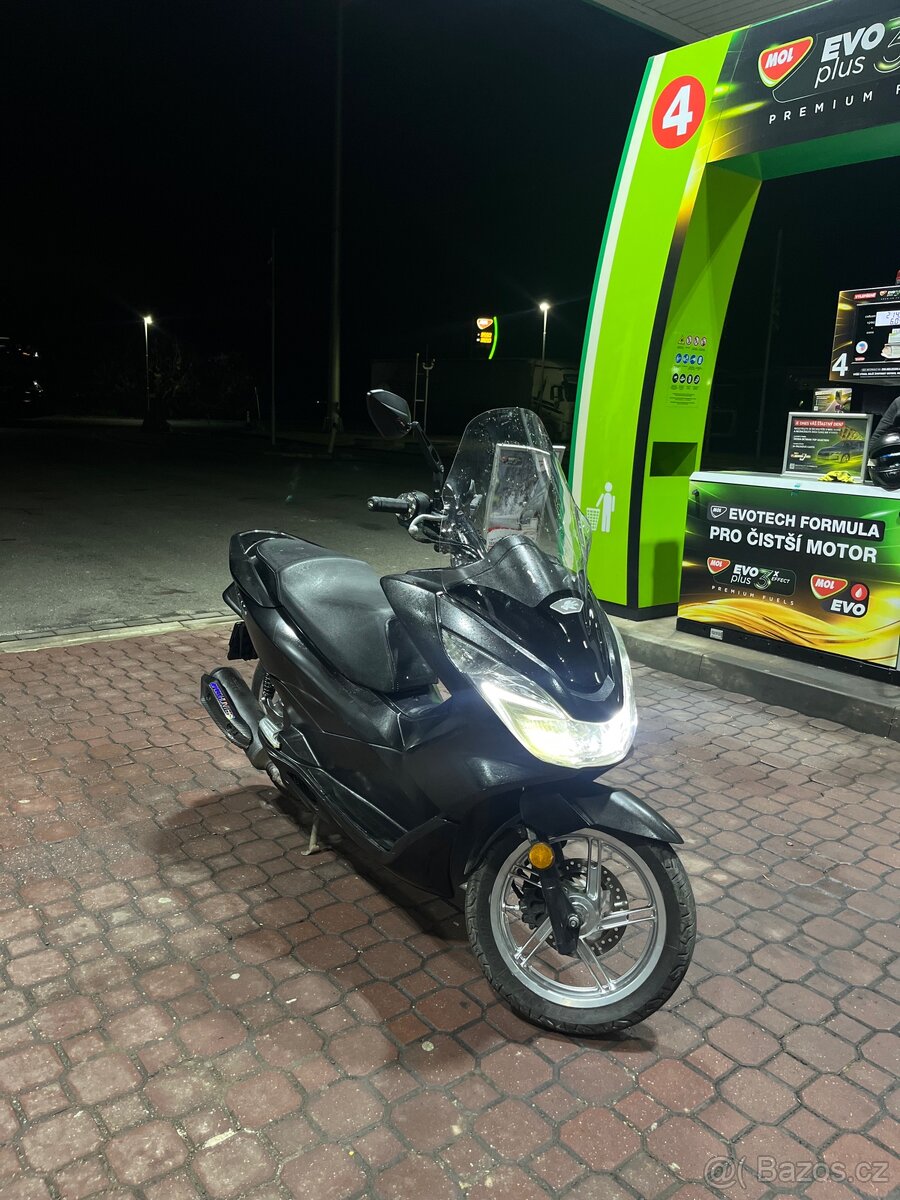 Honda pcx 125