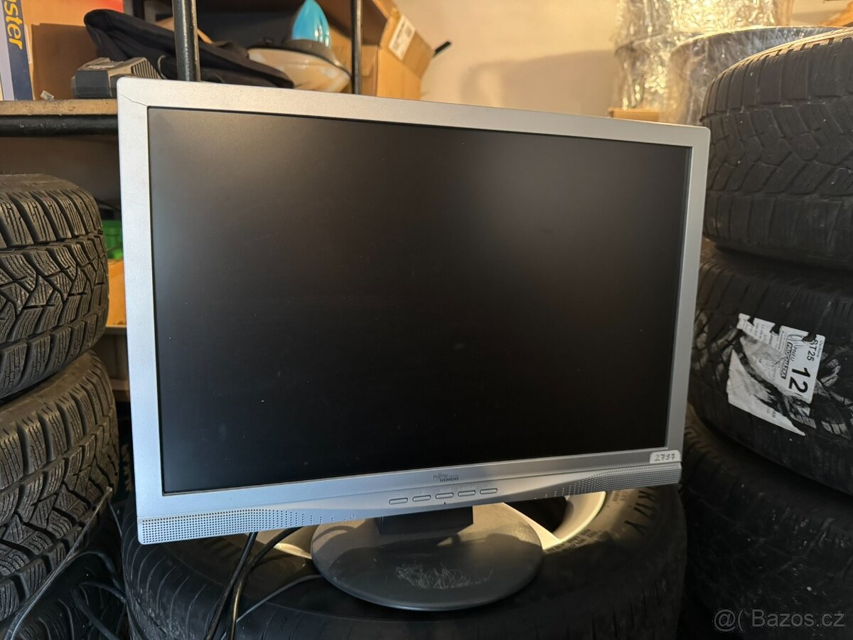 Prodám plně funkční LCD Fujitsu Siemens