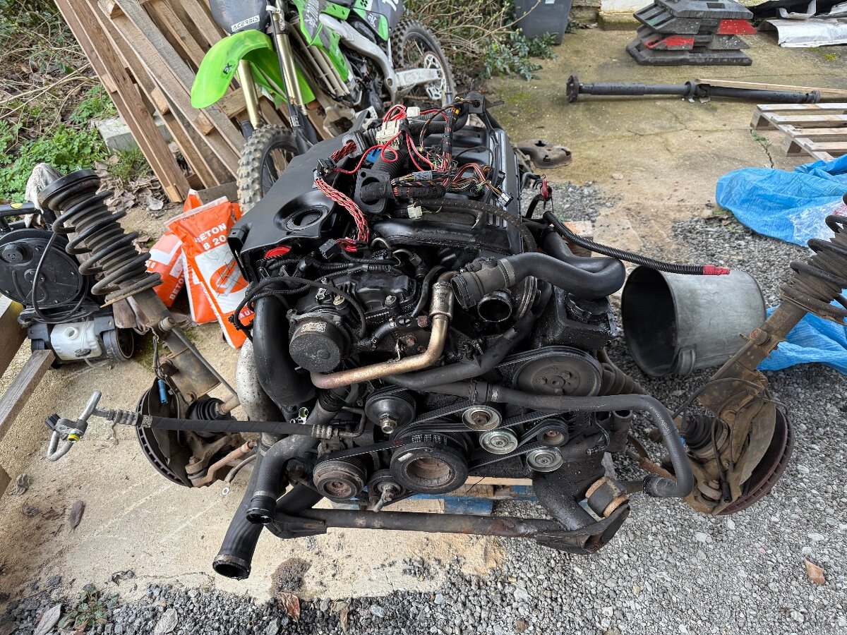Motor m57d30 135kw