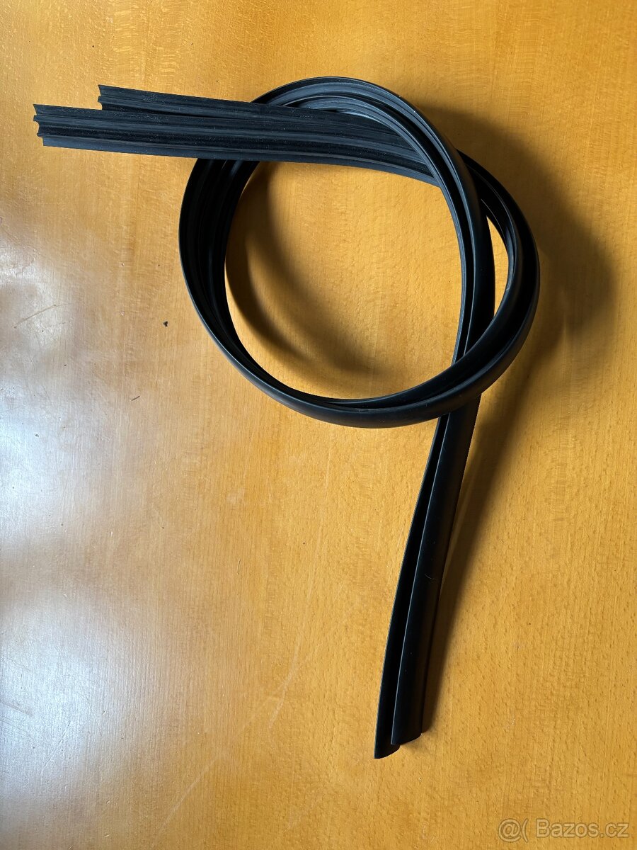 Thule guma do T-drazky, aerobar, wingbar