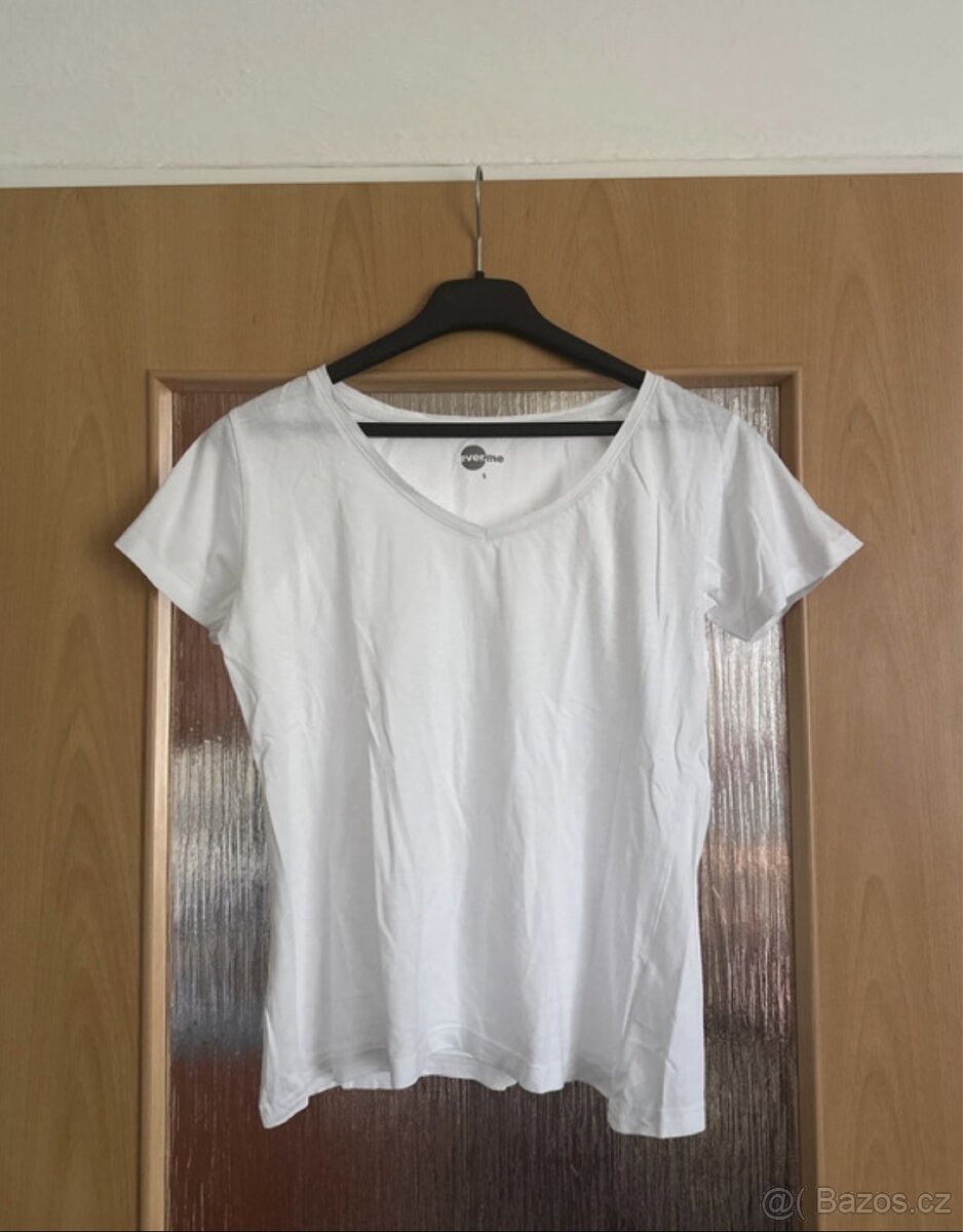 Dámské bílé tričko