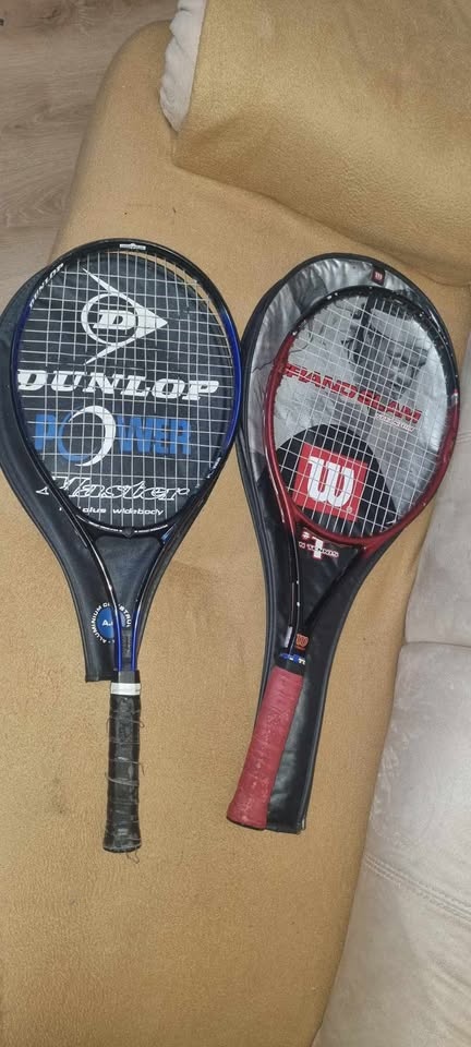 Tenis squash raketa