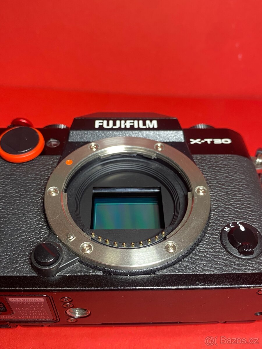 Fotoaparát Fujifilm X-T30 II + příslušenství