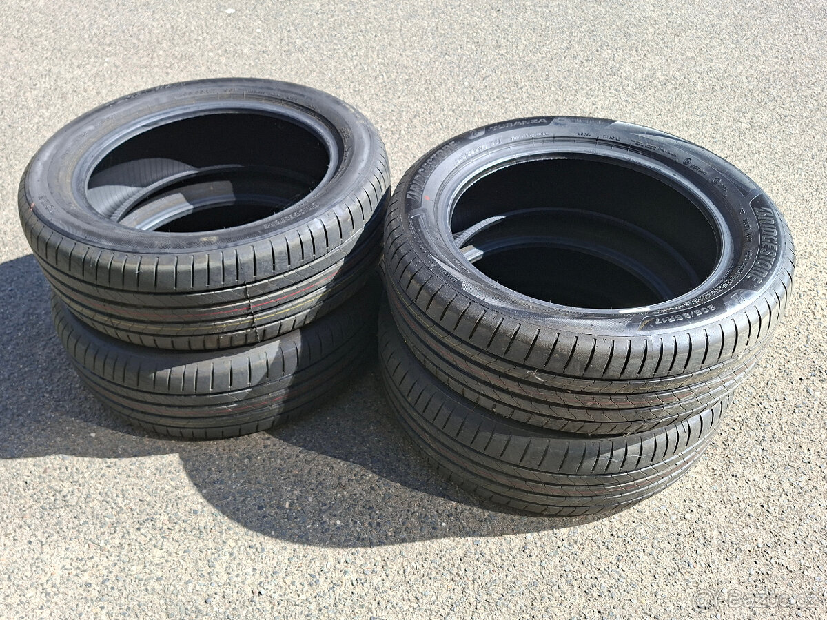 Prodám letní pneu Bridgestone TURANZA 6 205/55 R17 95V