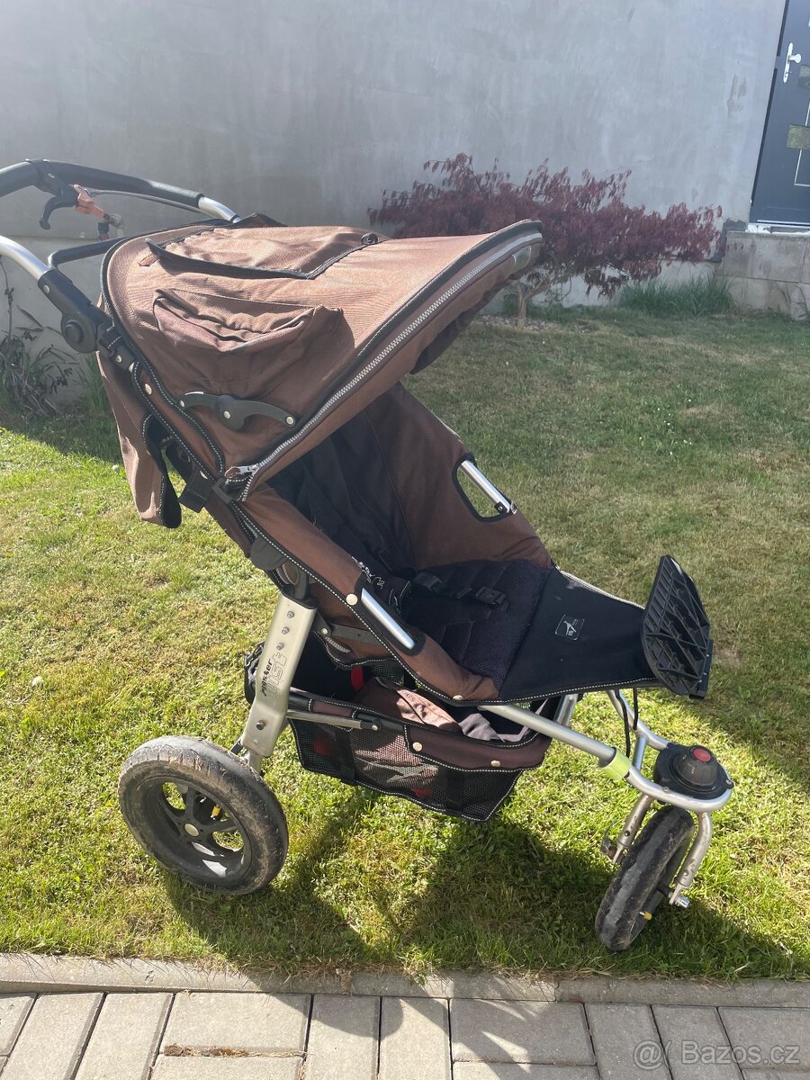 Kočárek TFK Joggster Twist