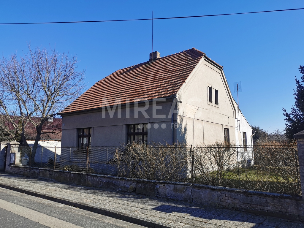 Lysá nad Labem - Dvorce, prodej domu 3+1, 108 m2, na pozemku