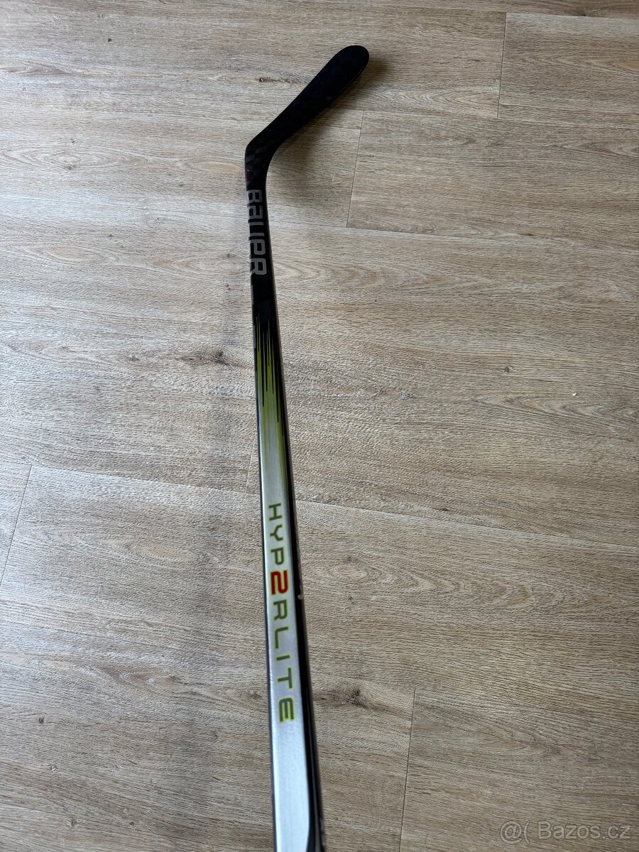 Hokejka Bauer HYP2LITE, pravá, P92, flex 55, INT.