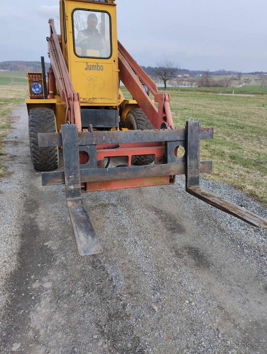 Vysokozdvižný nakladač, manipulátor Gigant JG 60H