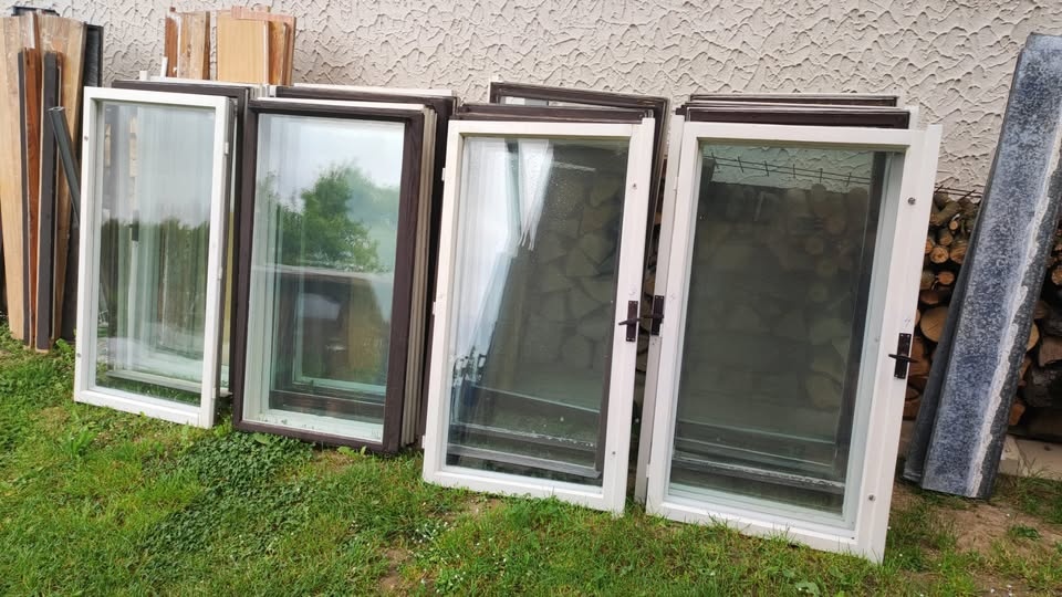 Okna a balkónové dveře