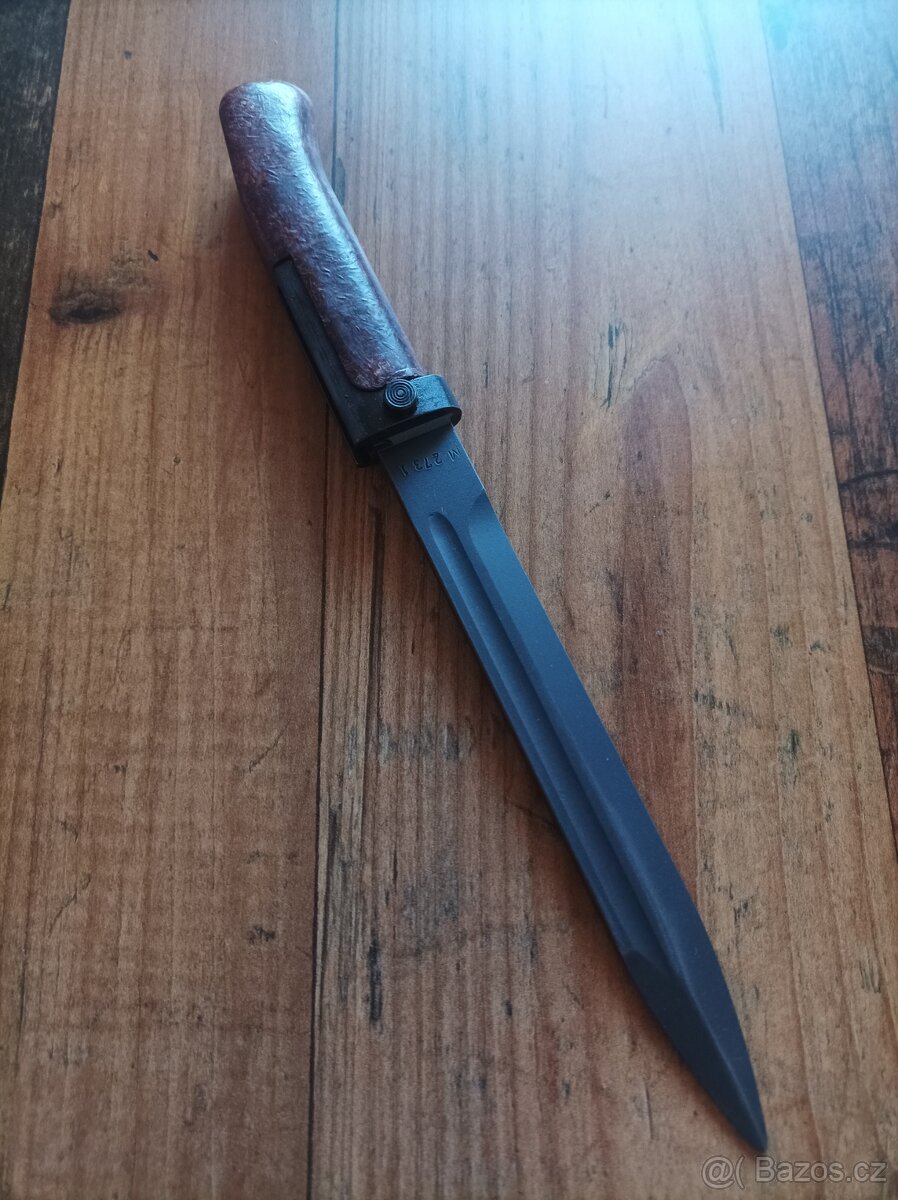 RARITNÍ BODÁK vz. 58 LEPENÉ STŘENKY
