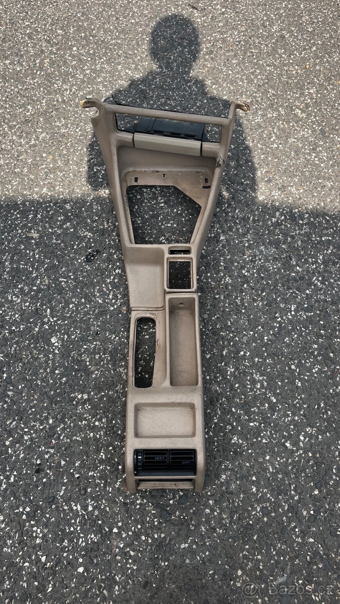 Bmw e32/e34 tunel
