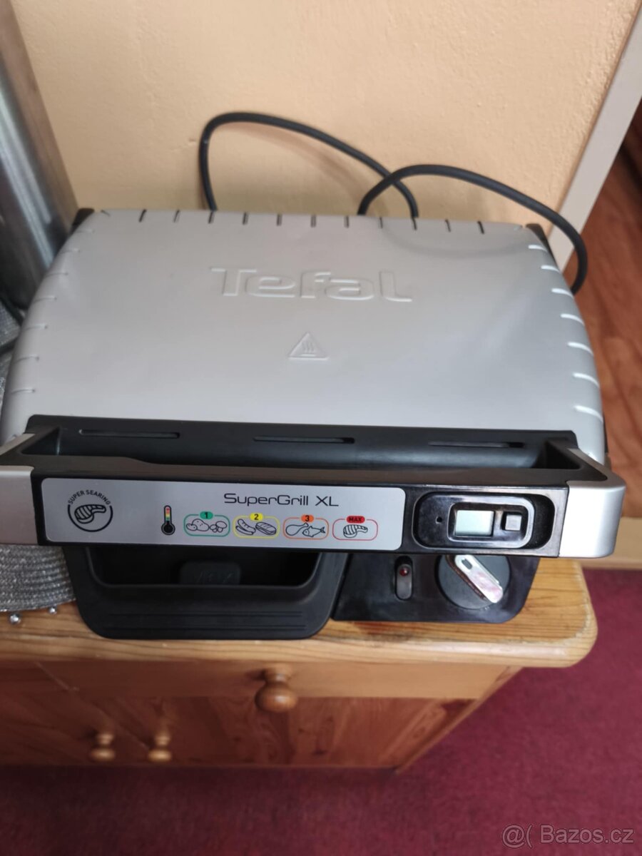 Kontaktní gril Tefal